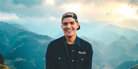 Alex Wassabi (aka Alex Burriss) Age, Girlfriend, Brother, Net Worth